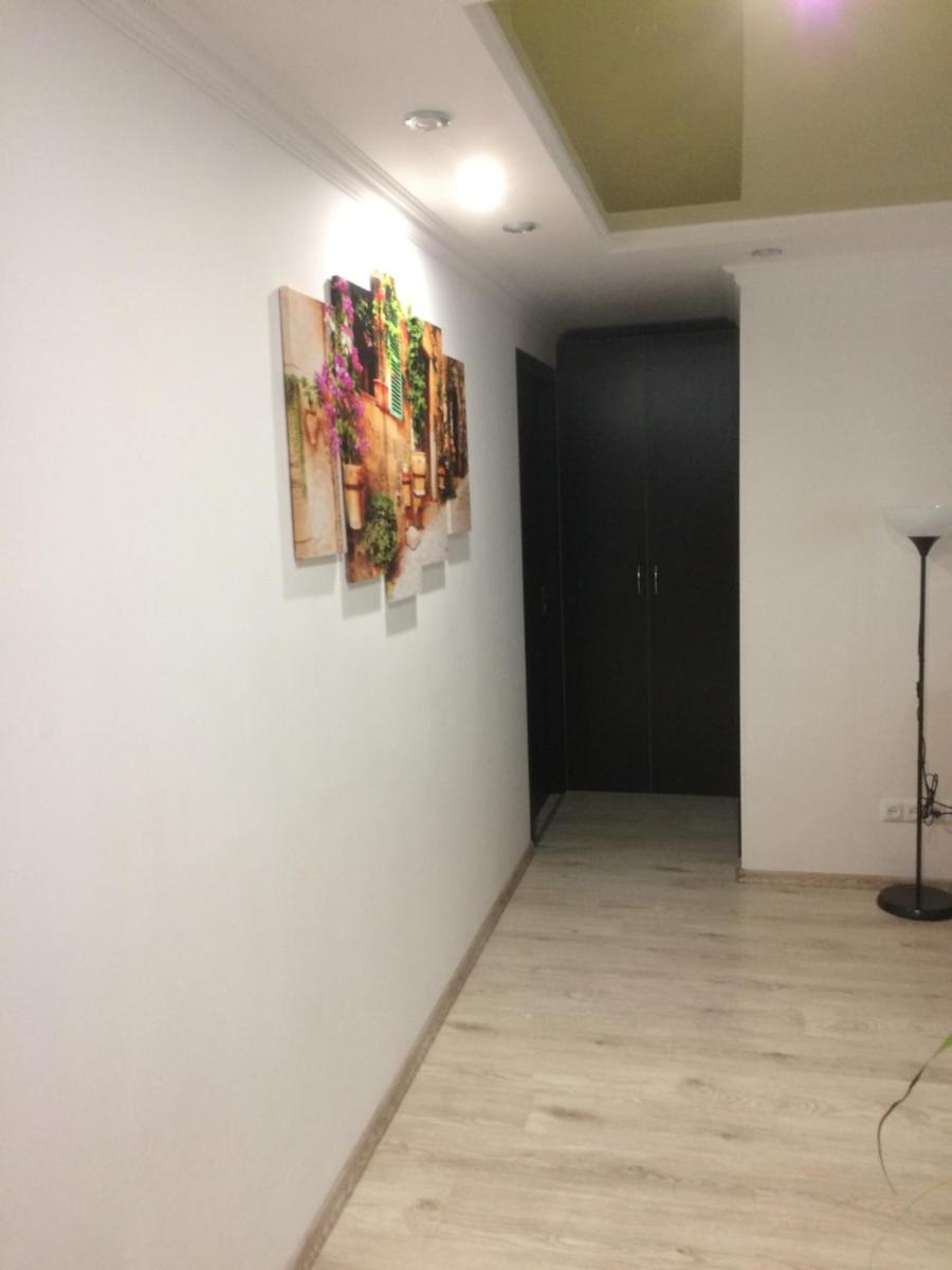 Suitetrails - Apartment on Pyrohova 25