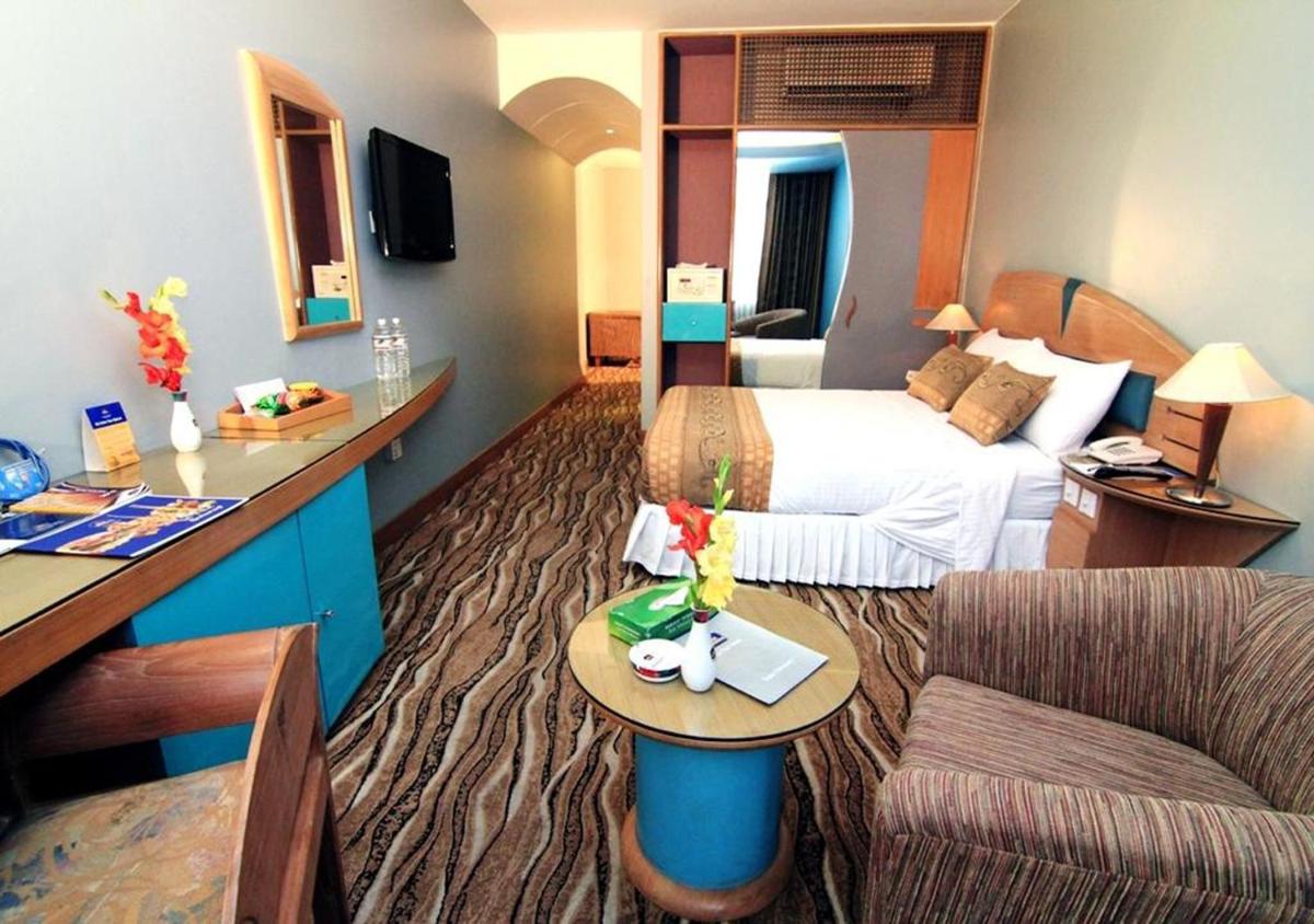 Suitetrails - La Vinci Hotel