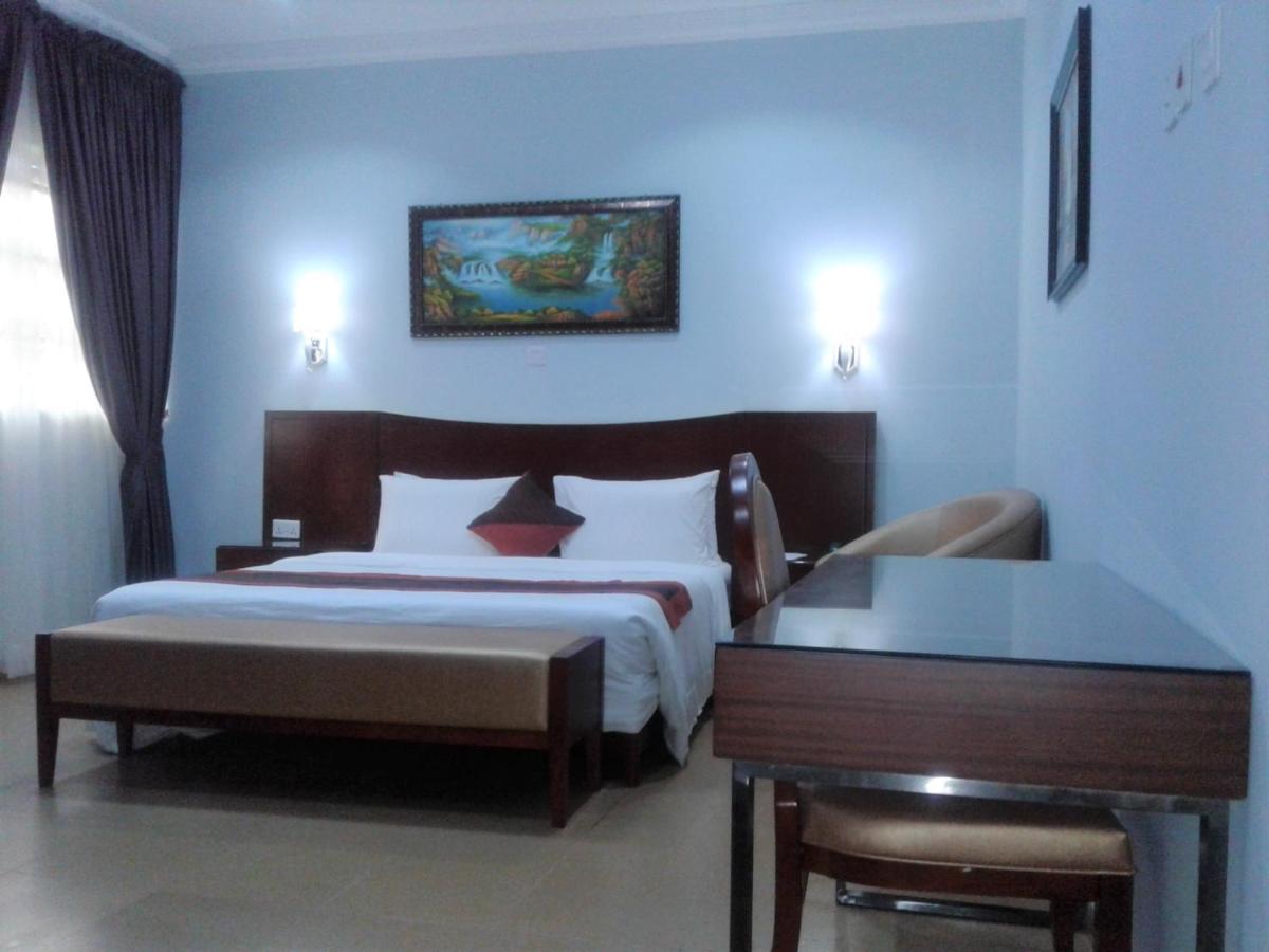 Suitetrails - Conference Hotel & Suites Ijebu