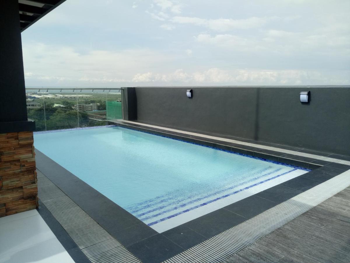 Unit 711 at Cityscapes - Hizvo