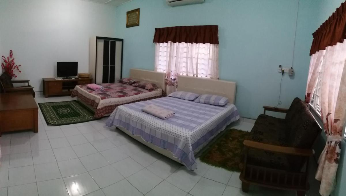 Dhia Irdina Homestay - Housity