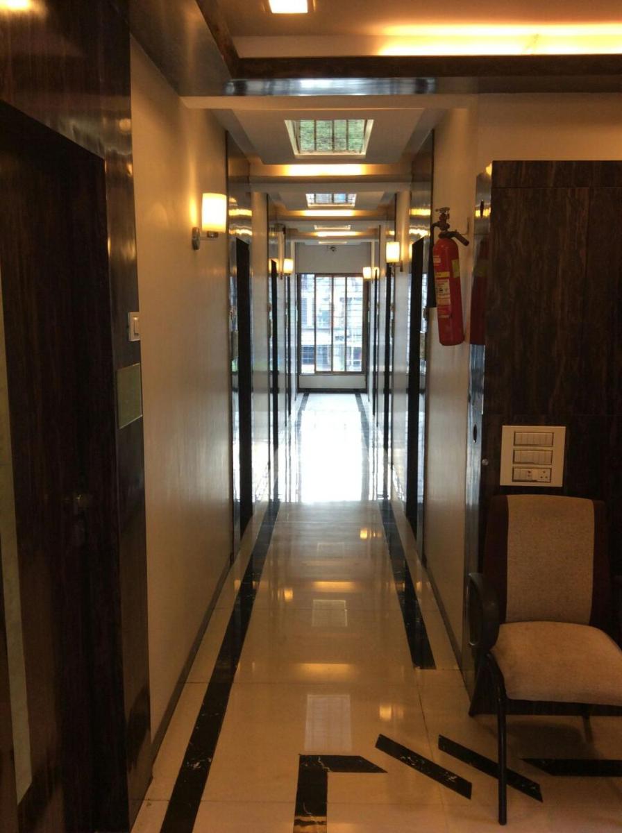 Suitetrails - Hotel Navi Mumbai