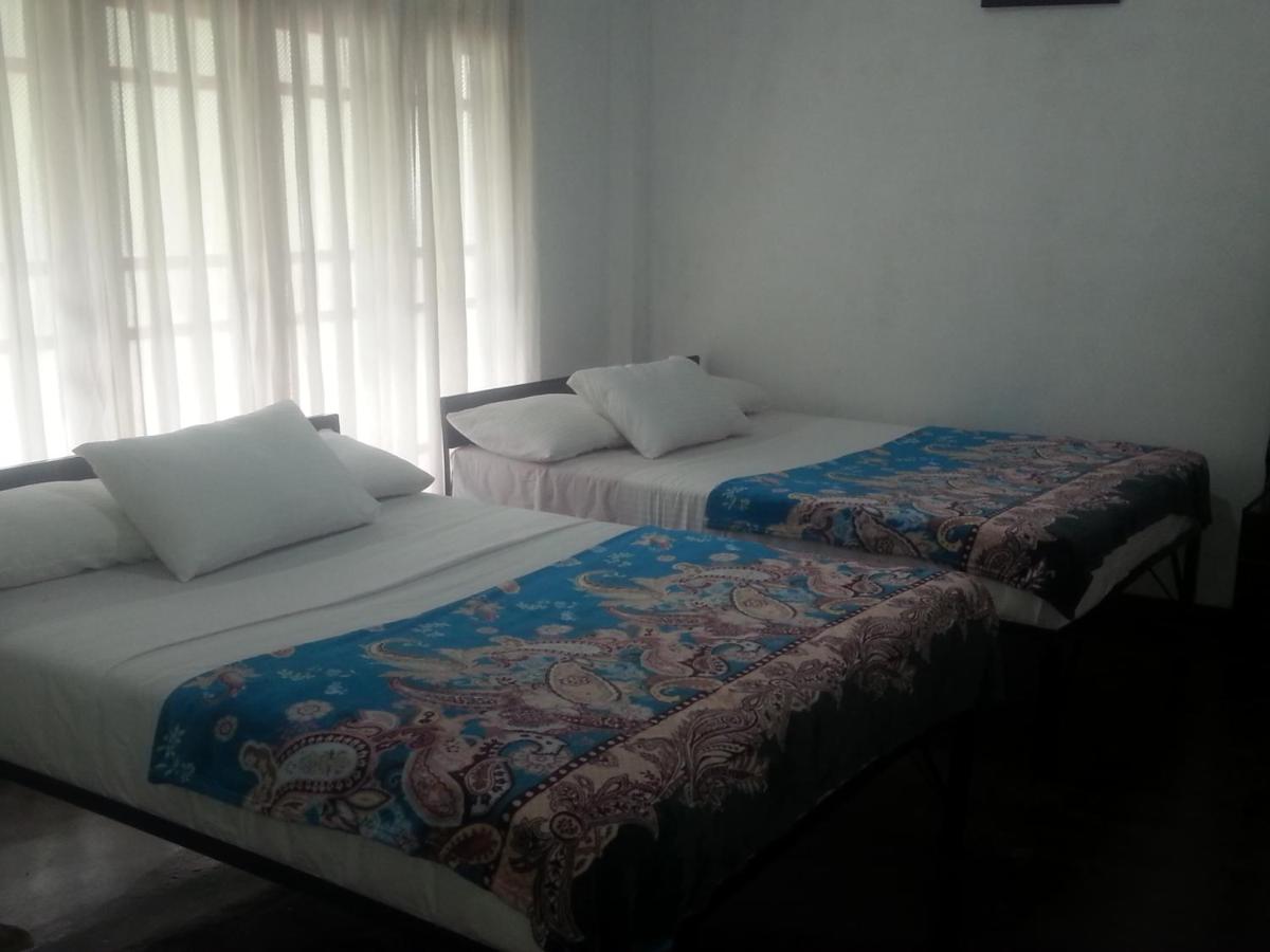 See Fox Hill Resort - Housity