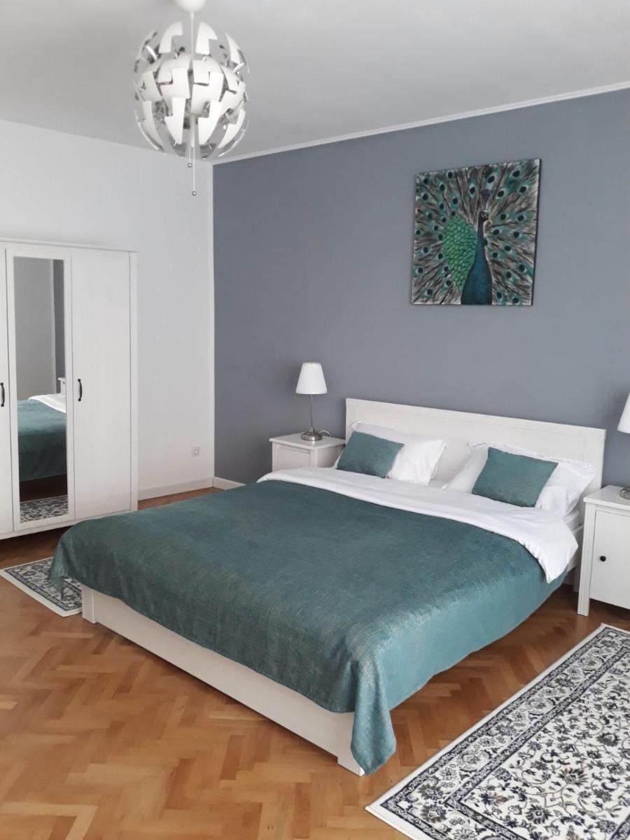 Suitetrails - Apartment Bianco Central
