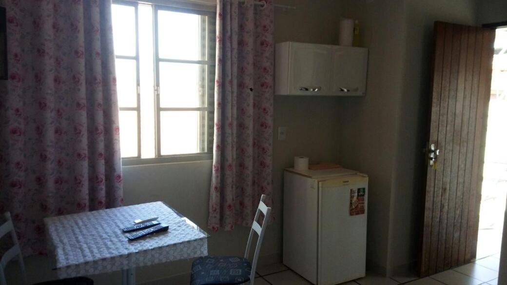 Quarto particular em Vitória - Housity