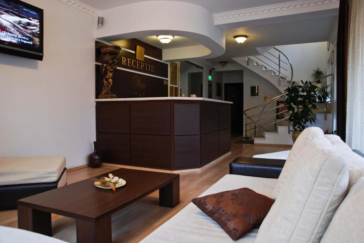 Pensiunea Max - Housity