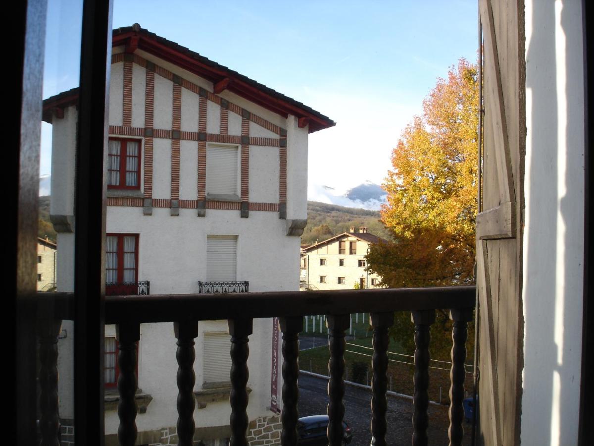 Suitetrails - Hostal Ayestaran II