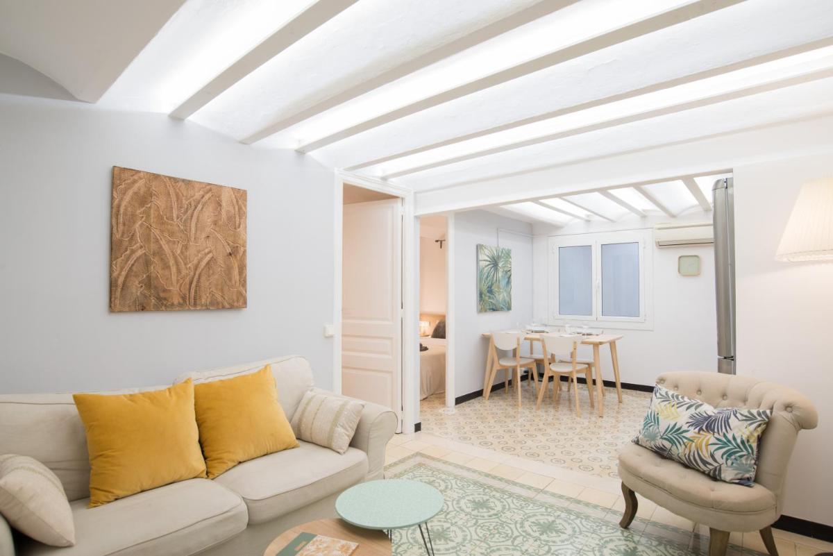 Charming Apartment in Sagrada Familia - Housity