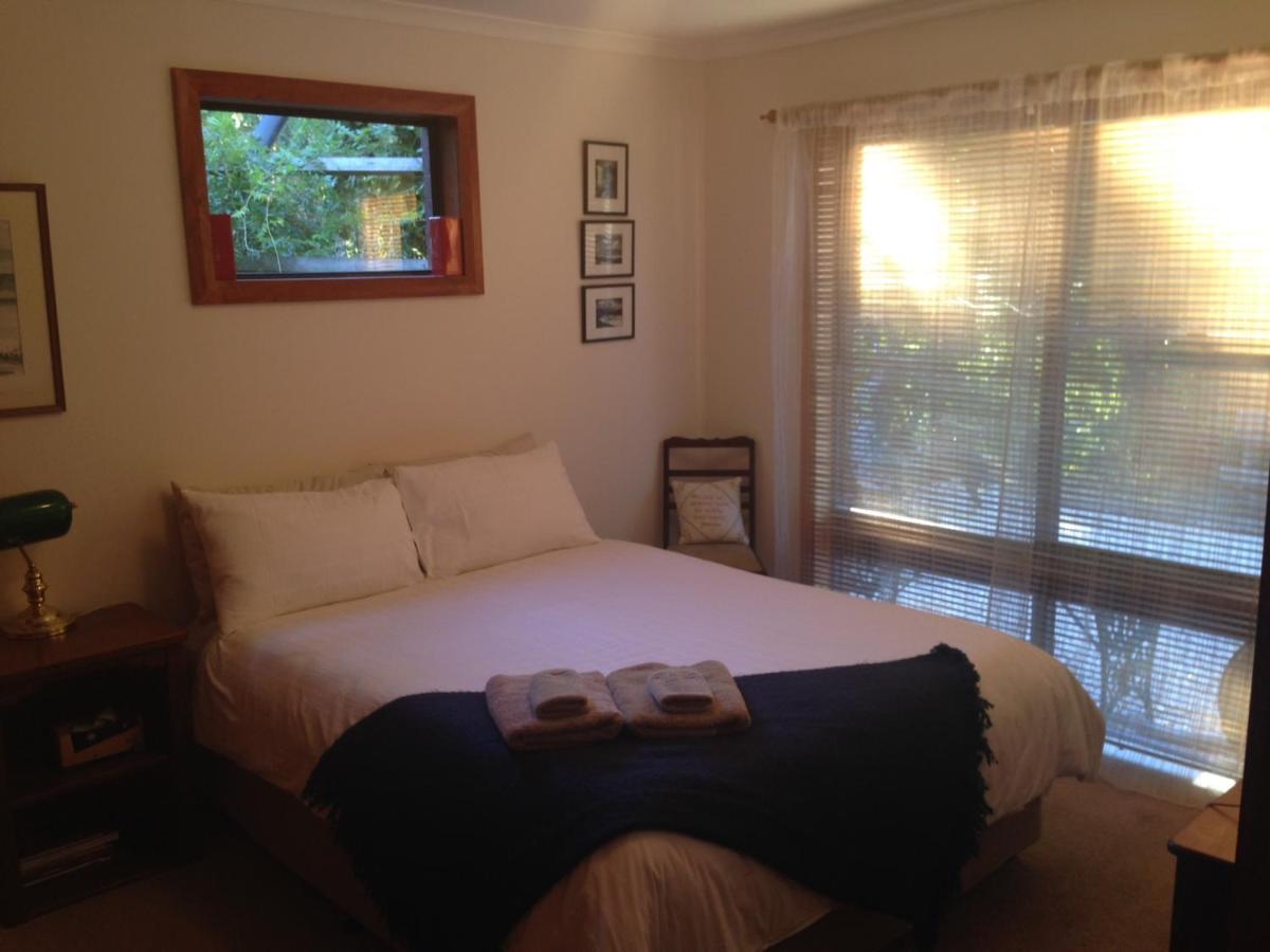 Bushy Park Retreat - Housity