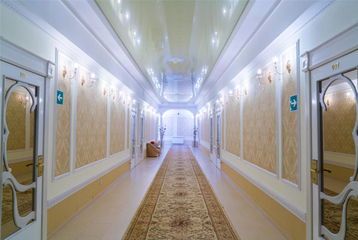 Suitetrails - Akropol Hotel