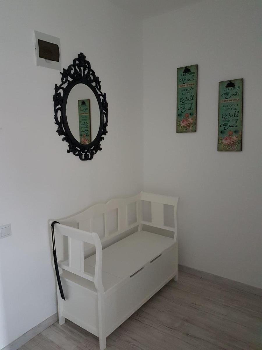 Suitetrails - Viv Apartments 65