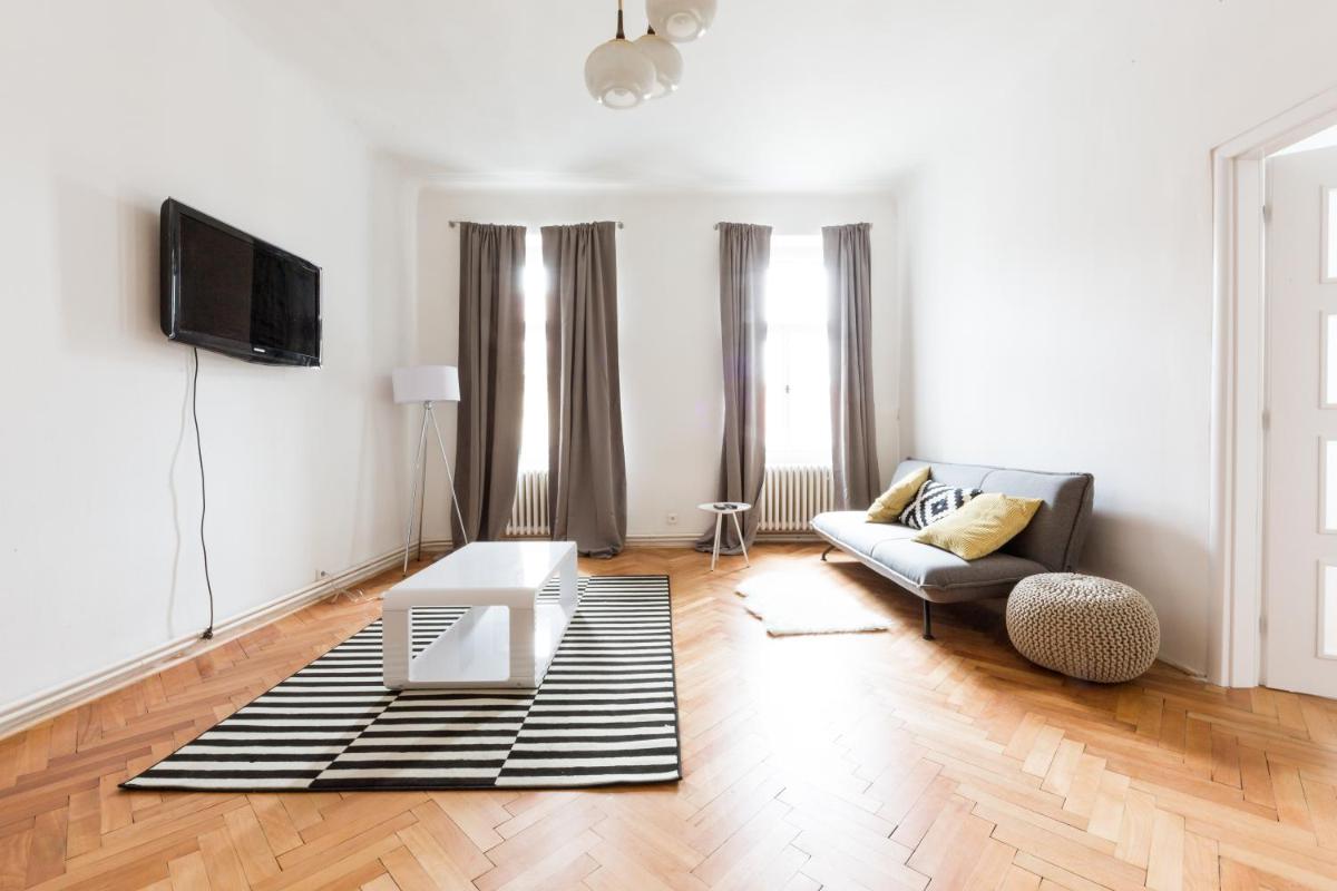 Suitetrails - Spacious Apartments Andel