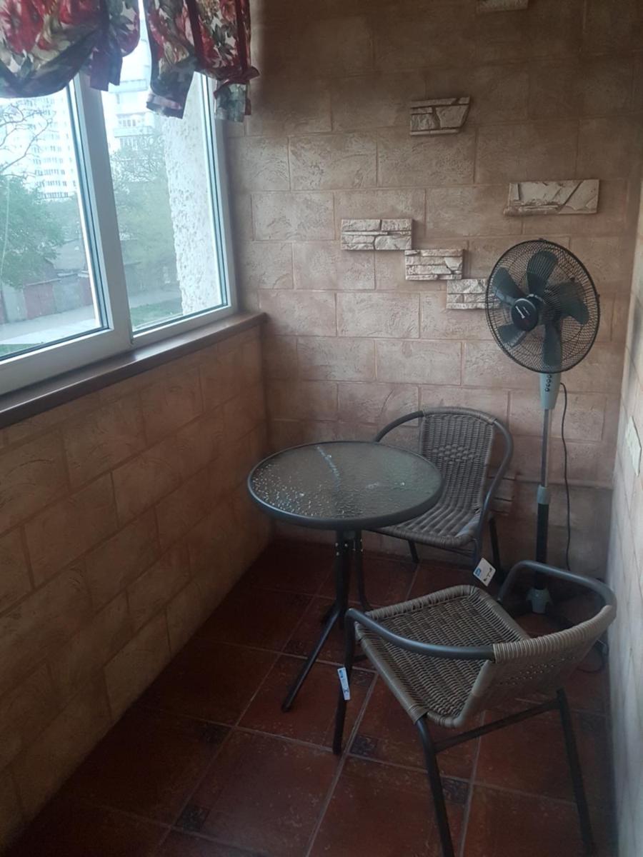 Suitetrails - Apartment on Skvortsova 4a