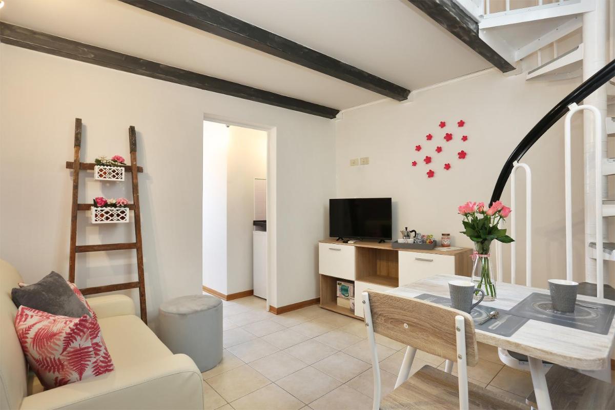 Santa Monaca 23 - Sweet Dreams in Florence - Housity
