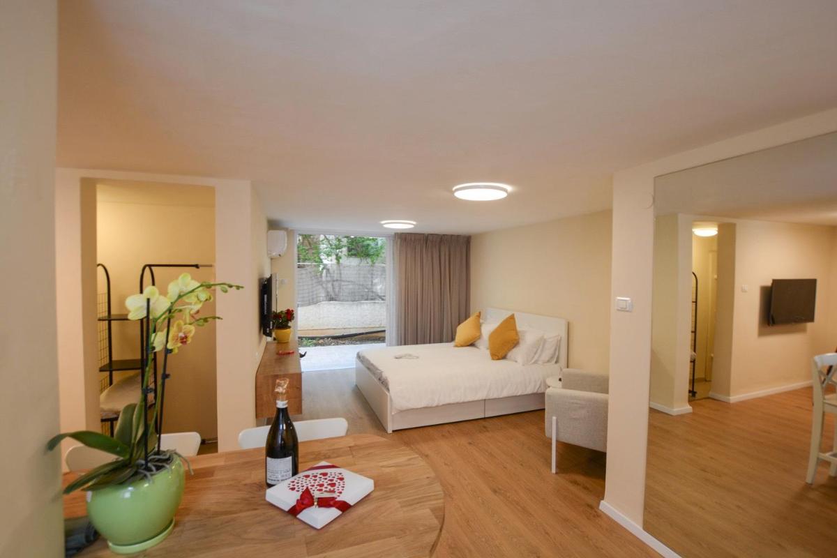 Suitetrails - Rothschild Luxury Suite Haifa