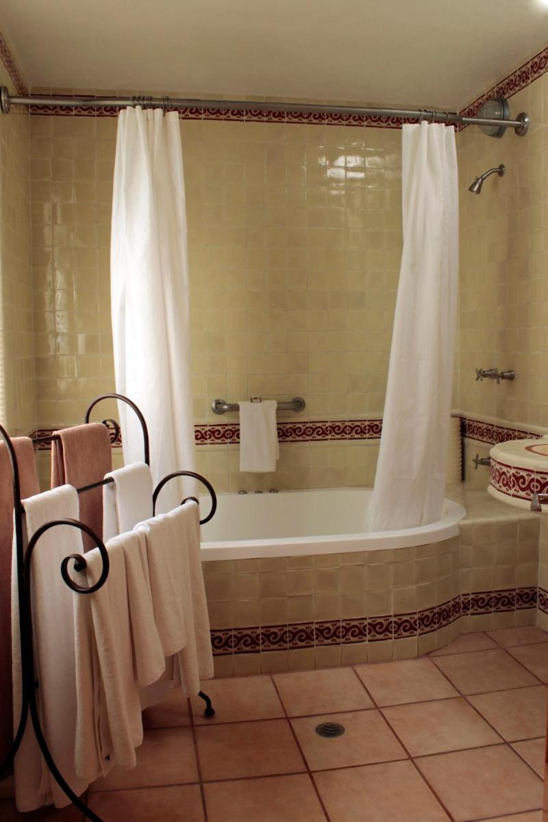 Suitetrails - Posada del Tepozteco - Hotel & Gallery