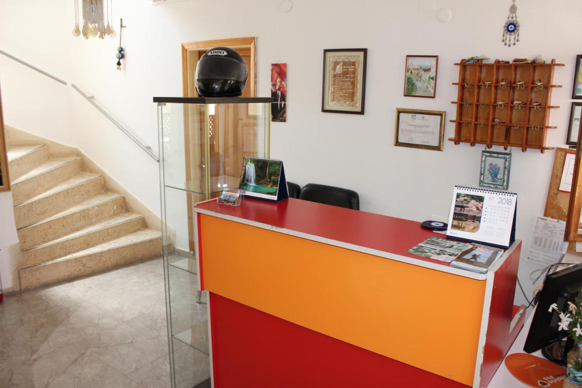 Ozge Pansiyon - Housity