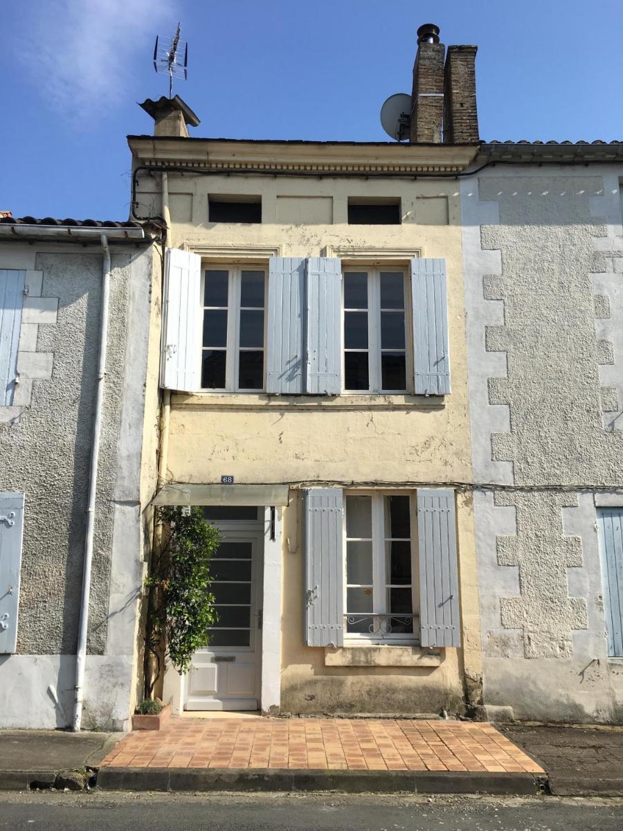 Cosy Medieval Village House Monségur - Housity