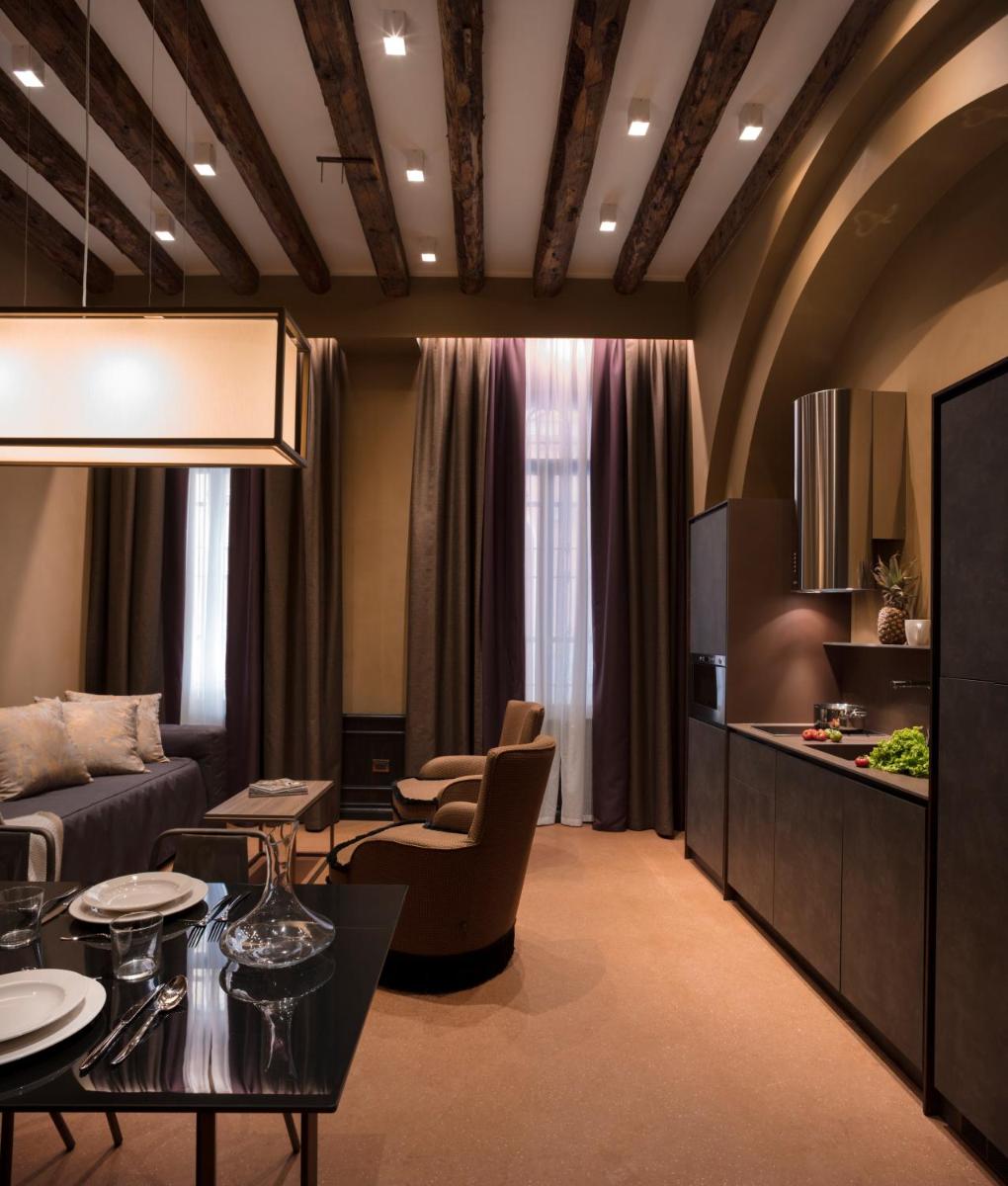 Aqua Apartments - Hizvo