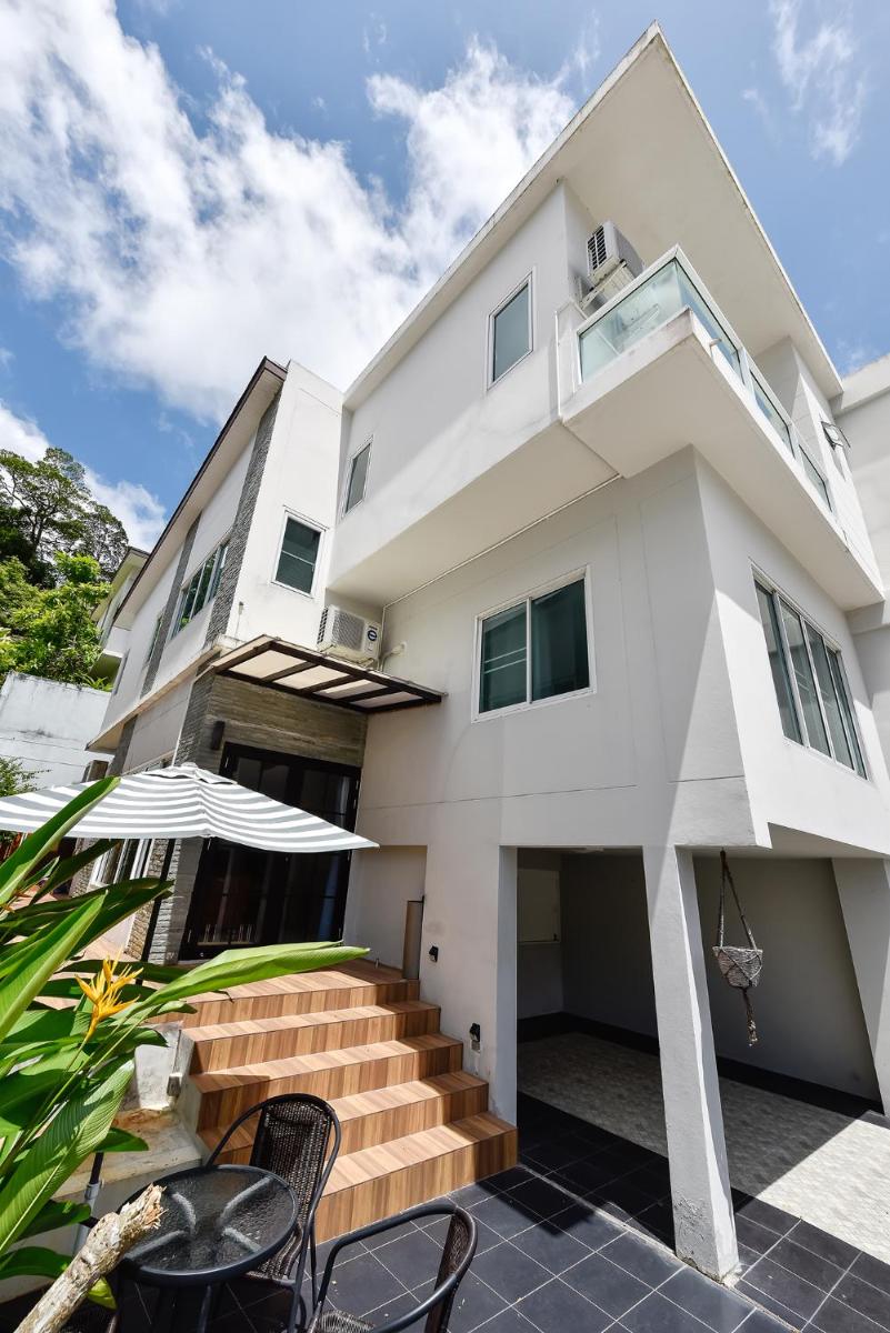 Suitetrails - Modern House Patong Hill - 7 beds - Kitchen