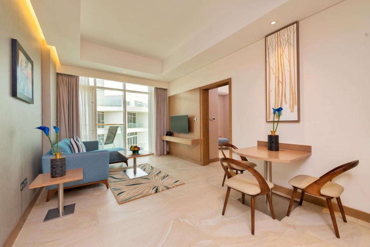 Suitetrails - Royal Central Hotel and Resort The Palm