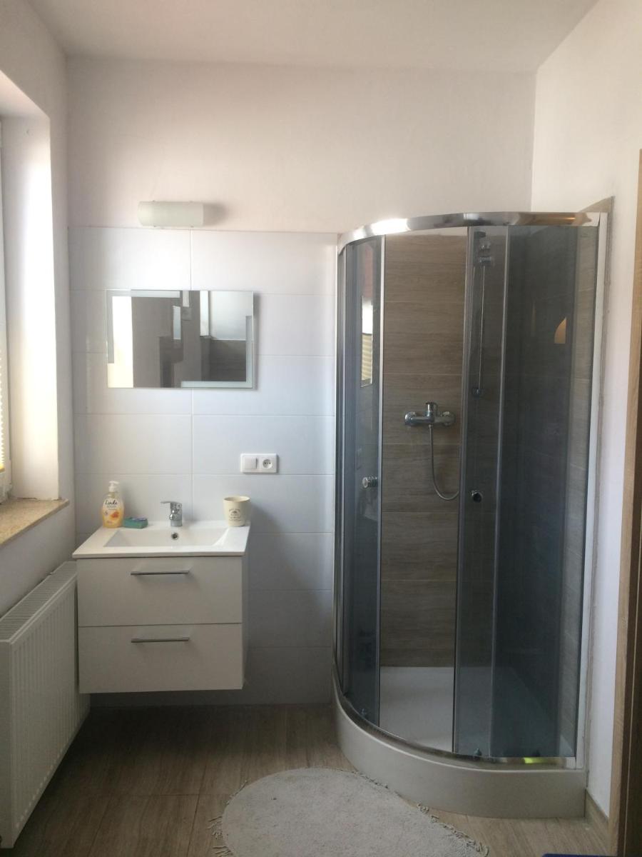 Noclegi u Ireny - Housity