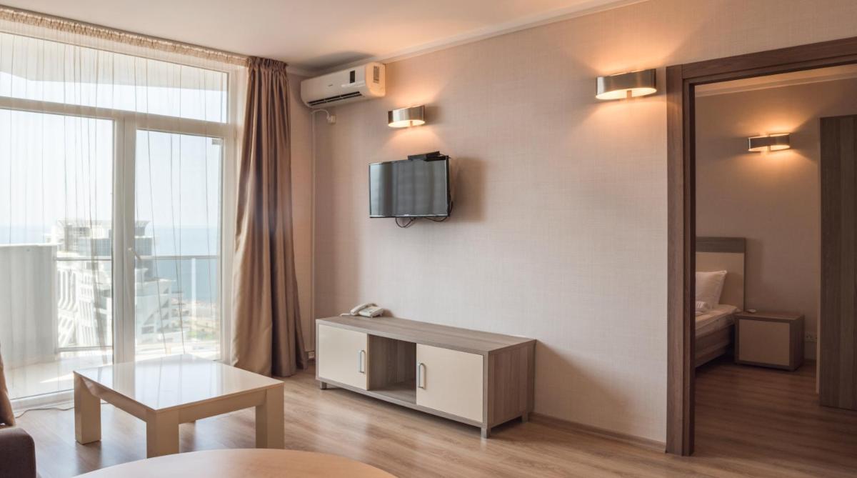 Silk Road Batumi - Housity