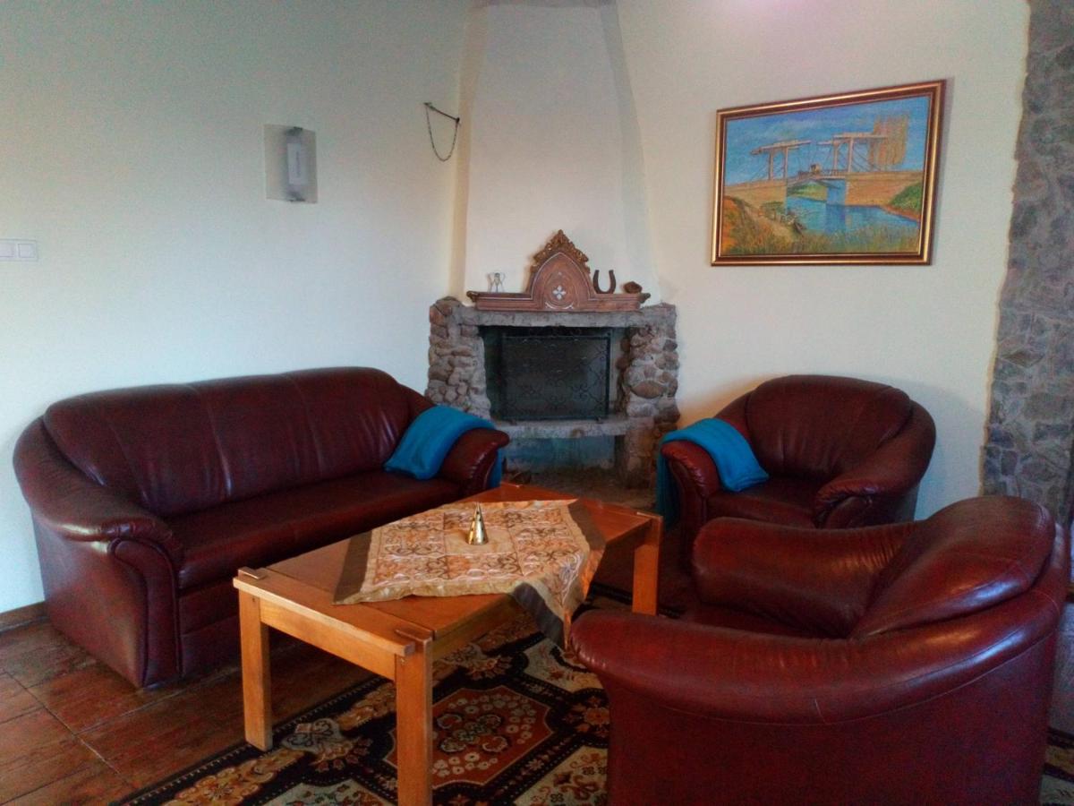 Gospodarstwo u Krakusa - Housity
