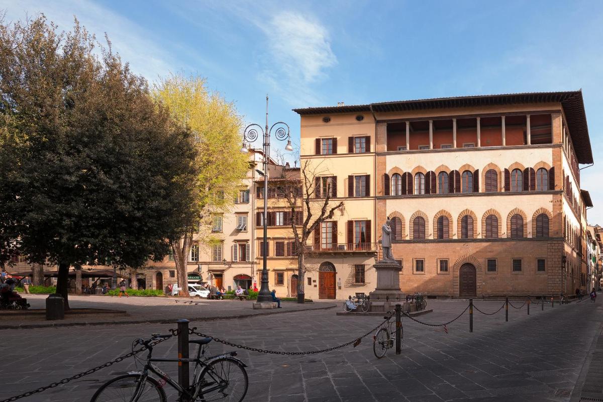 Oltrarno 9 - Housity