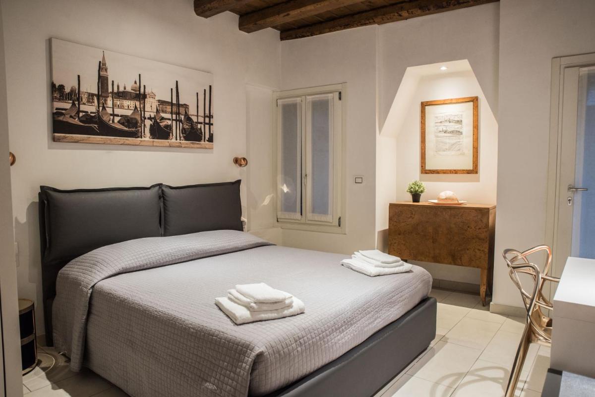Suitetrails - Venetian Mood private apartment