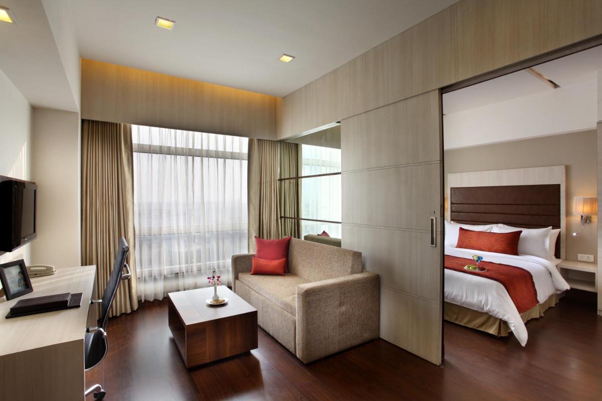 Suitetrails - Mahagun Sarovar Portico Suites