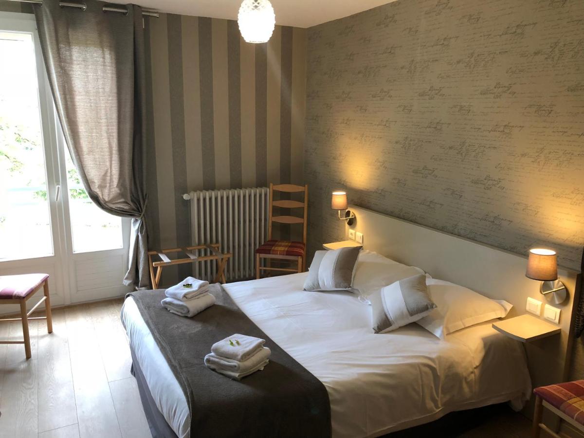 Logis Hôtel Auberge de L'Etang - Housity