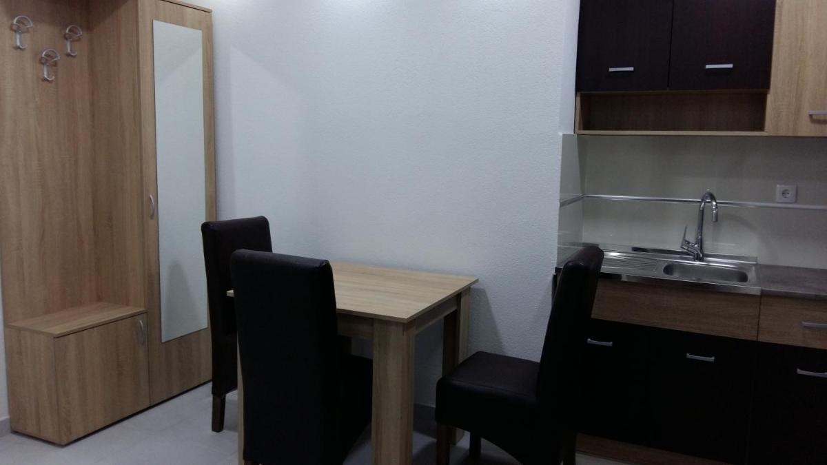 Loznicki stan na dan - Housity