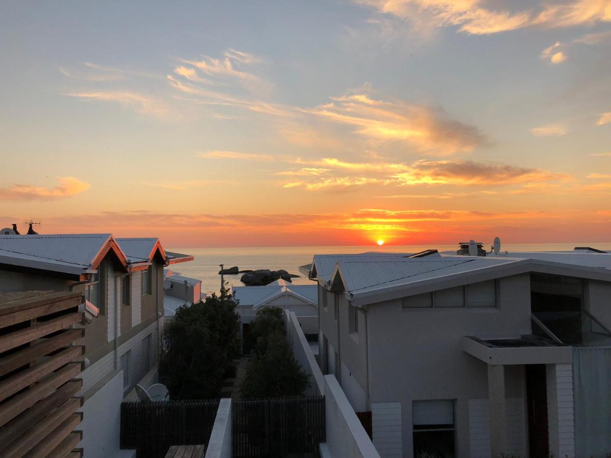 Suitetrails - Bakoven Beach House - 4 bed, 3 bath