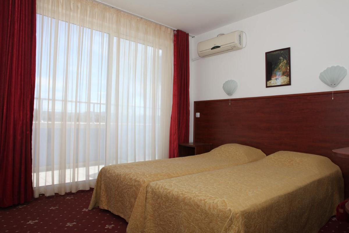 Ribarska Sreshta Family Hotel - Housity