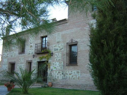 Casa Rural Rincón de la Fuente - Housity