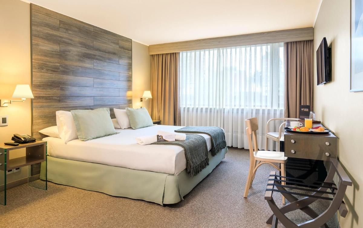 Hotel Frontera Plaza - Housity