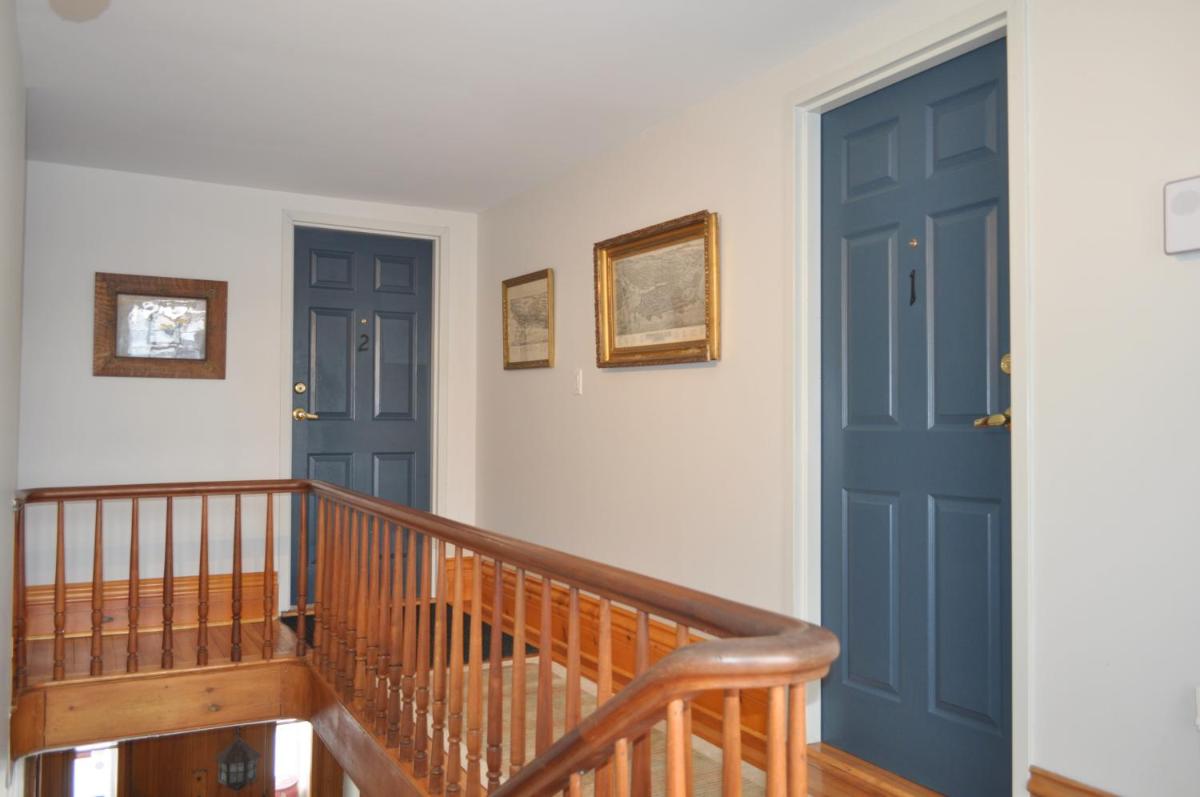 Holman's Heritage Suites - Housity