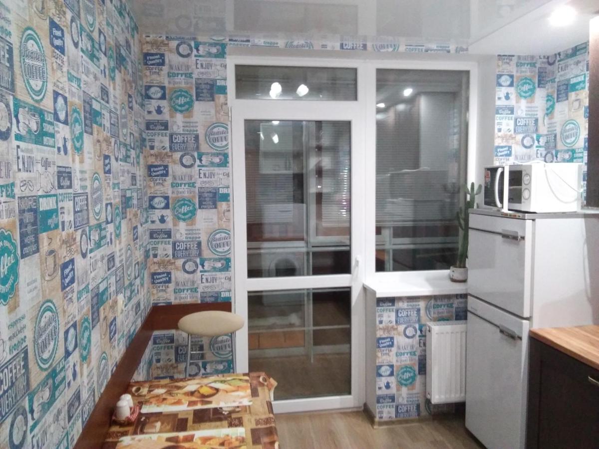 Suitetrails - Apartament on Utrenniy