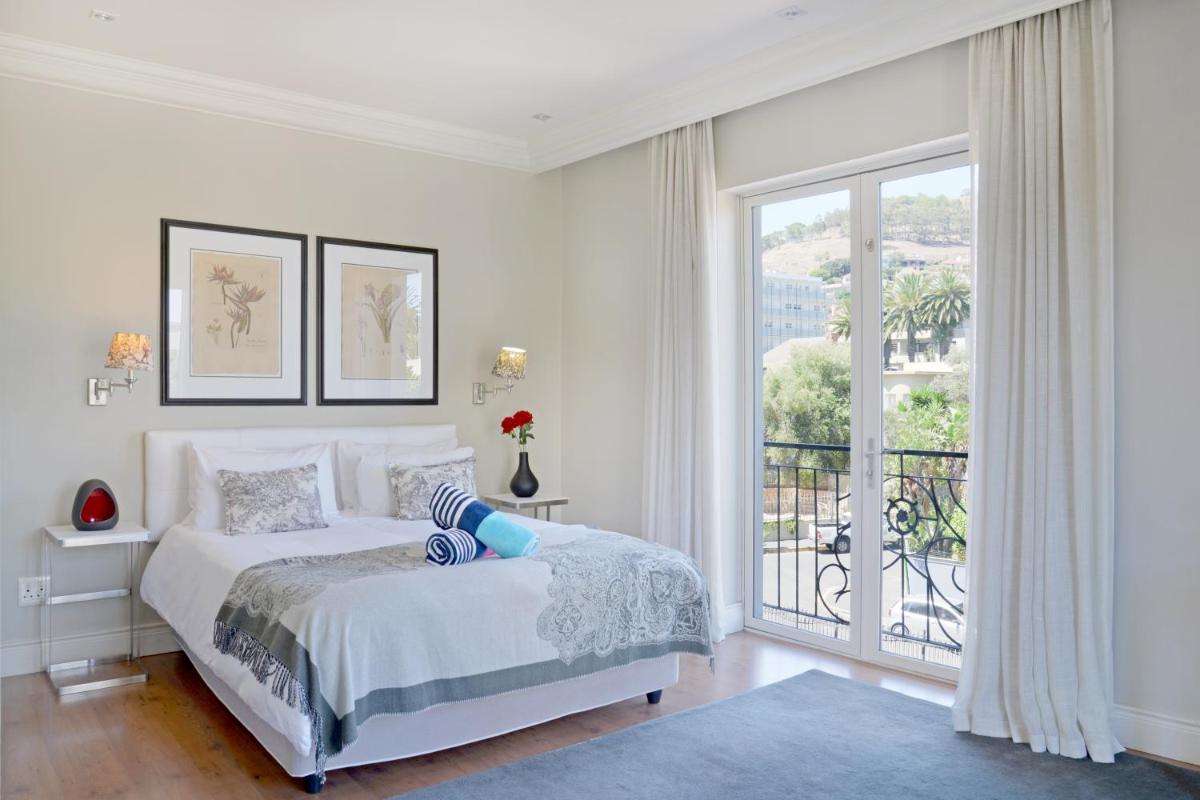Suitetrails - Unit 414 Cape Royale Luxury Apartments