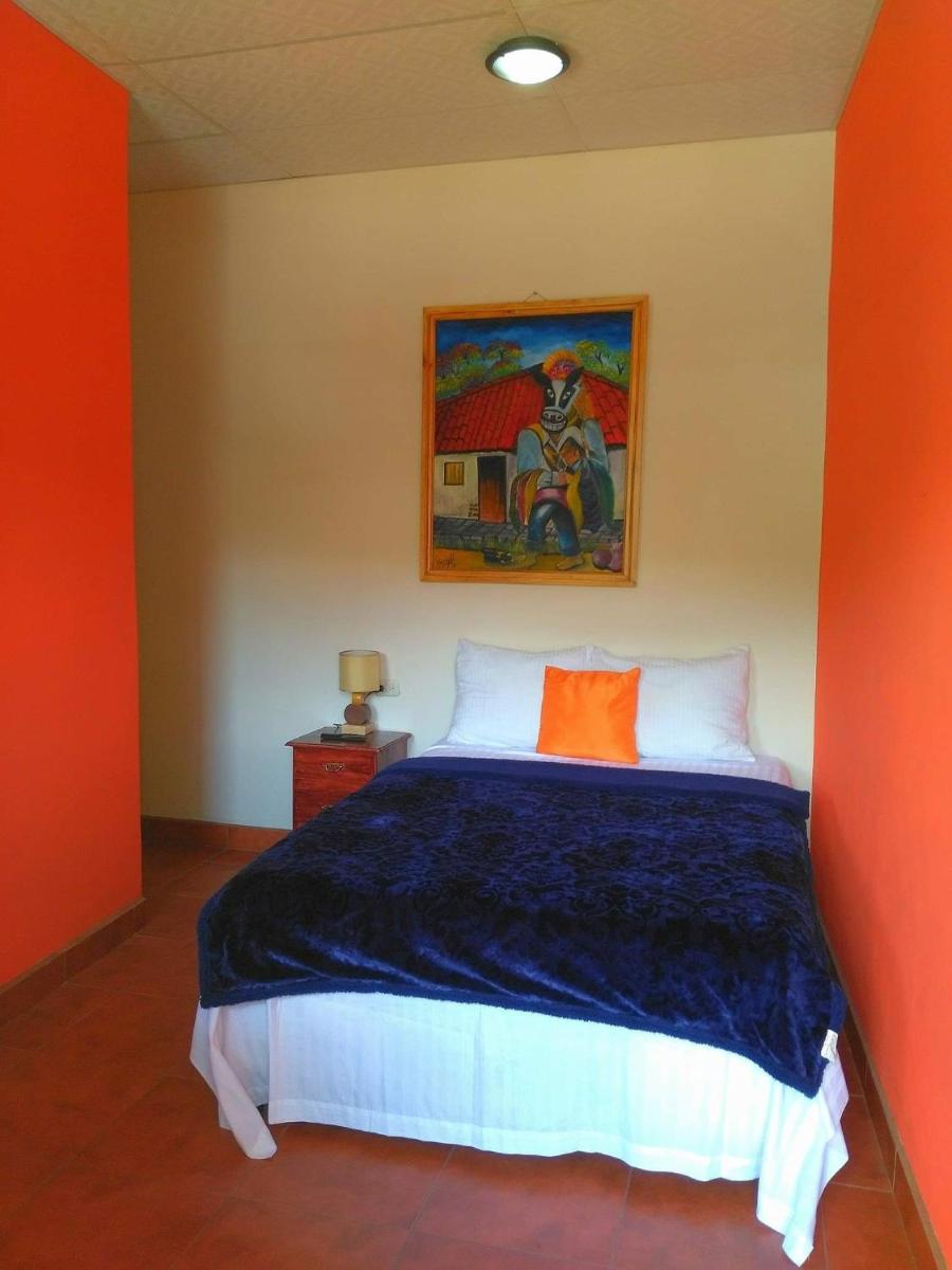 Hostal Casa Vieja - Housity