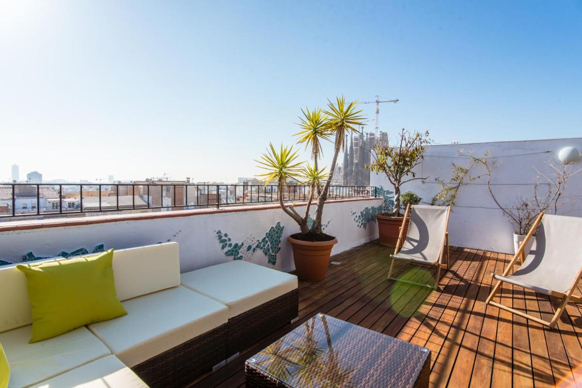 Exclusive Sagrada familia penthouse with sea views - Housity