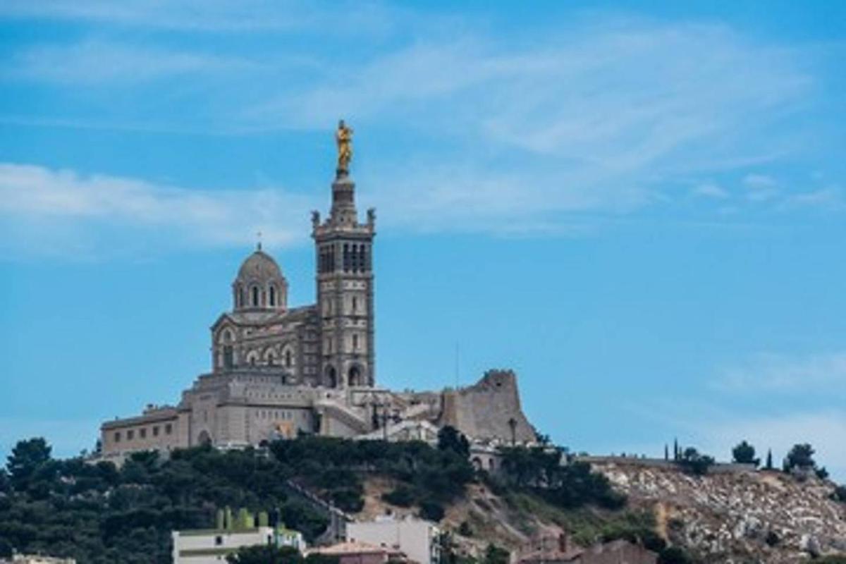 Suitetrails - T2 Vue sur la Basilique de Notre Dame de la Garde