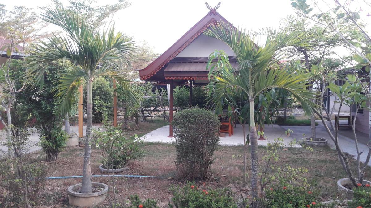 Relax Resort - Housity