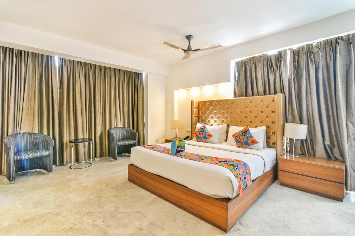 Suitetrails - FabHotel Prime Sage