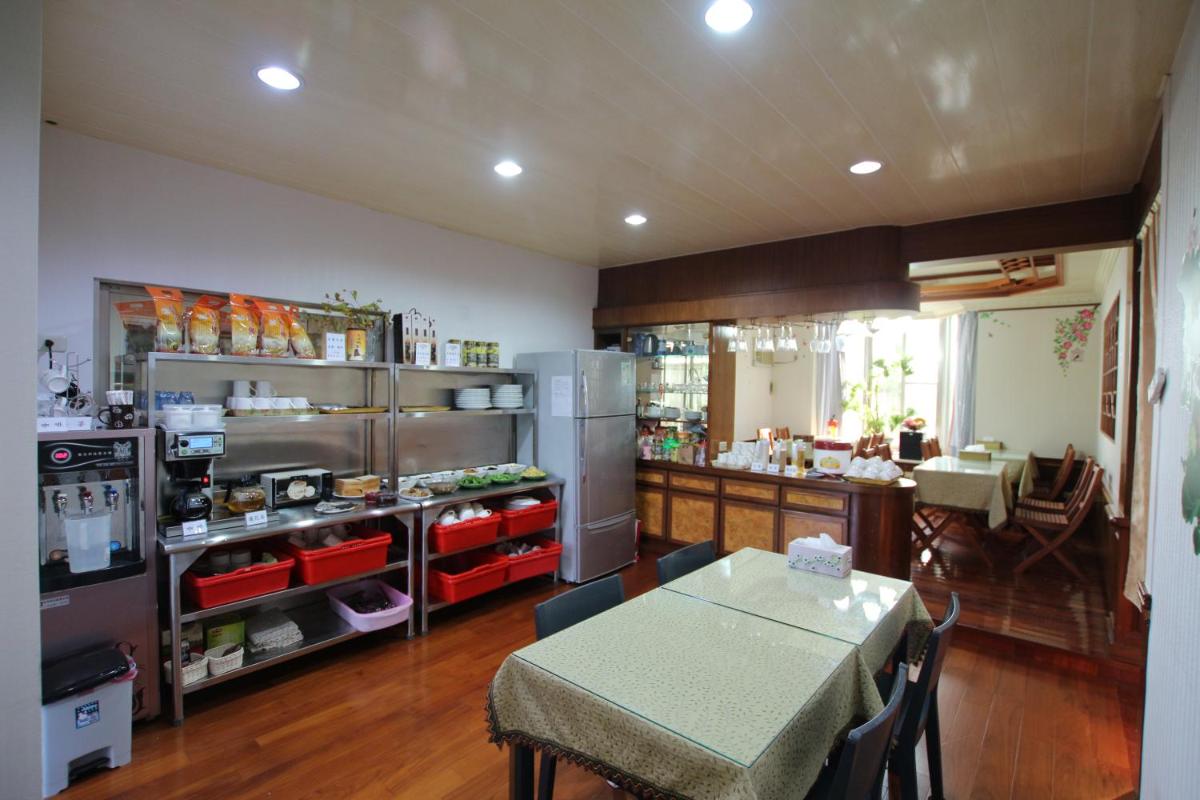 Yilan Pine Villa Homestay - Hizvo