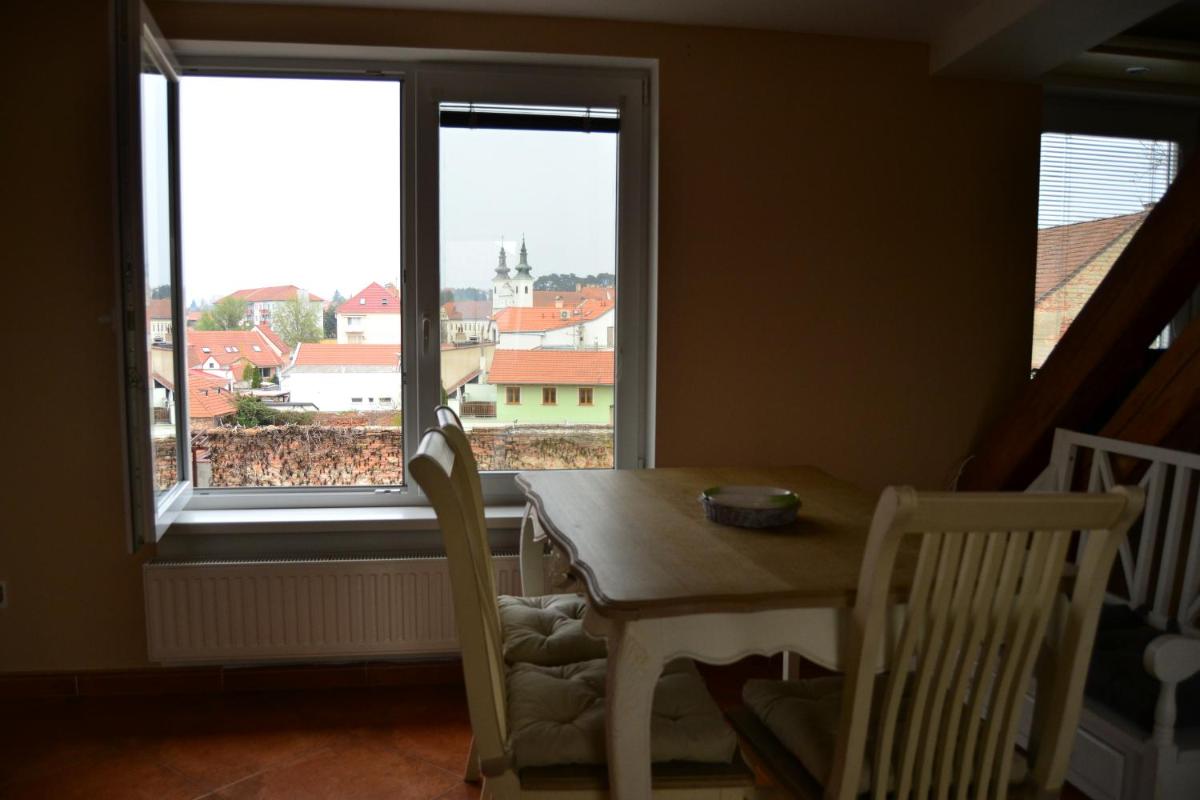 Apartmán Na bidýlku - Housity