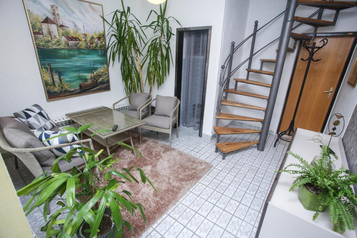 Suitetrails - Apartman ART