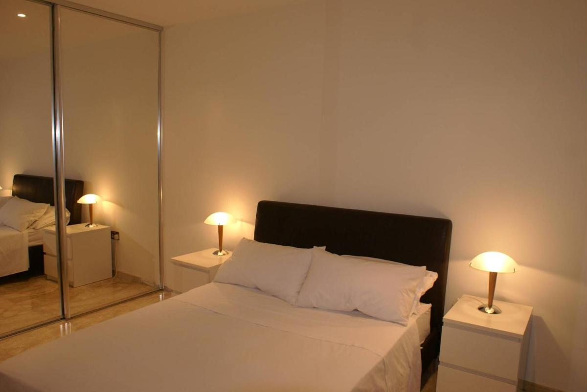 Suitetrails - Amathusia beach apartment
