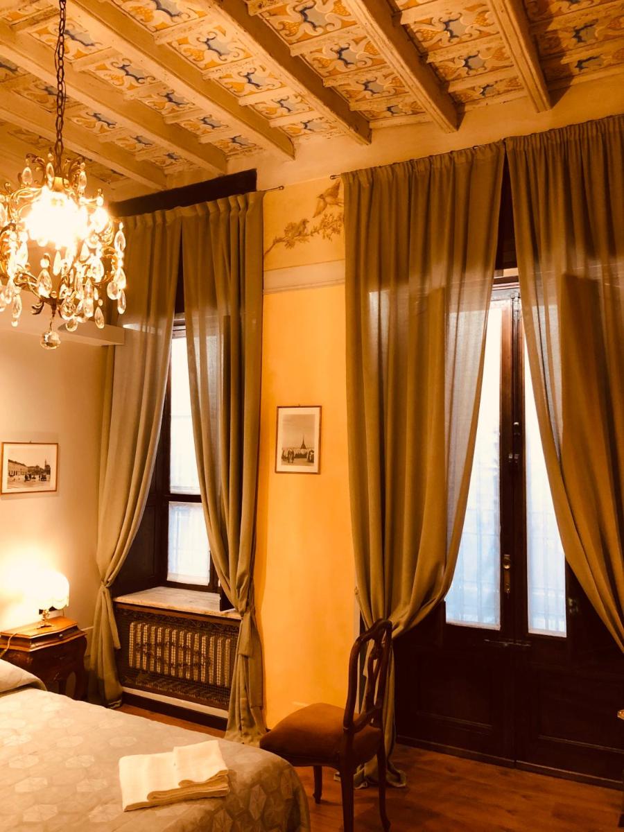 Un avventura al centro della storia di Torino - Housity